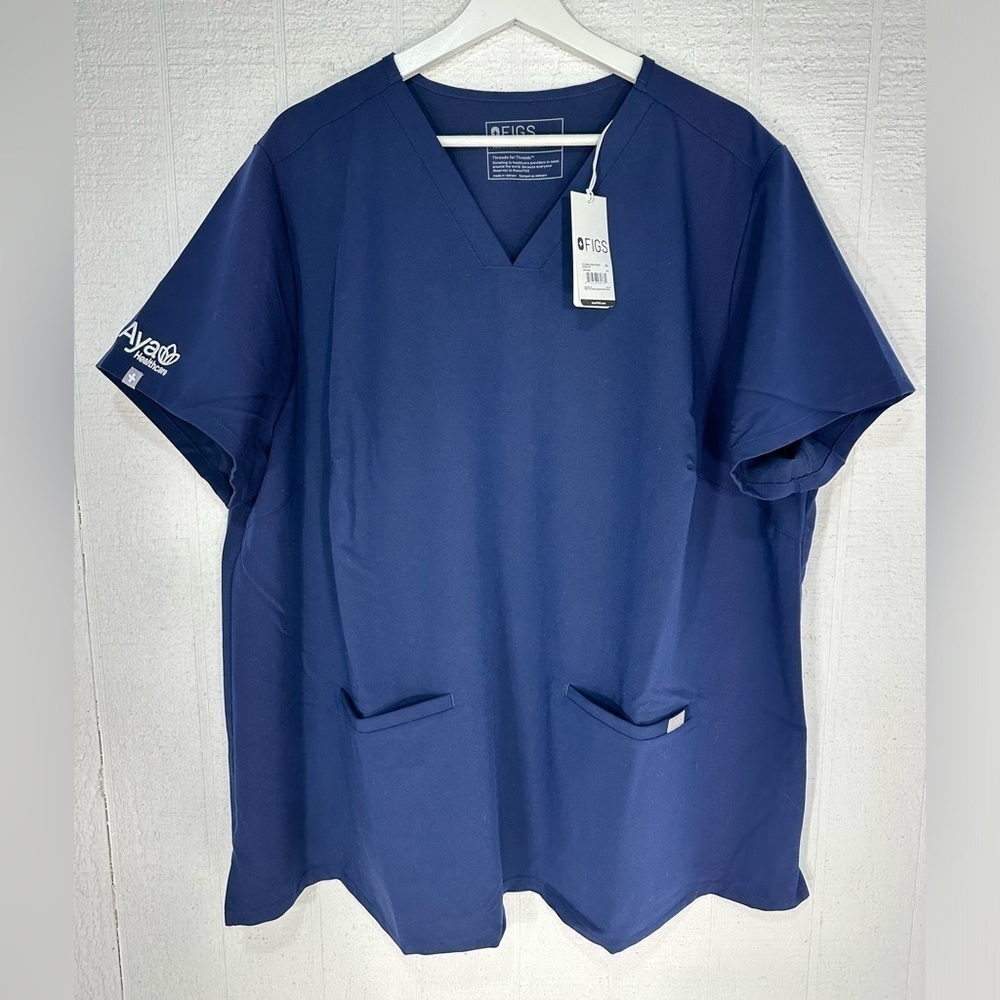 NWT Figs top casma three pocket AYA healthcare navy size 4XL